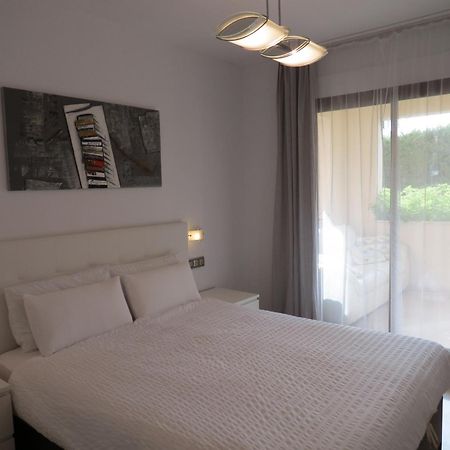 Medina De Banus Marbella Apartment Bagian luar foto